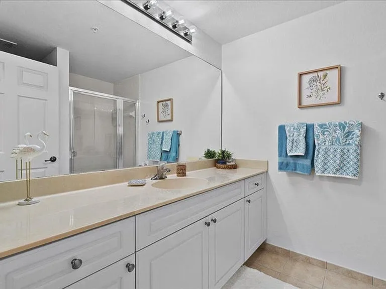 3020 Alcazar Pl #308 — Photo 11
