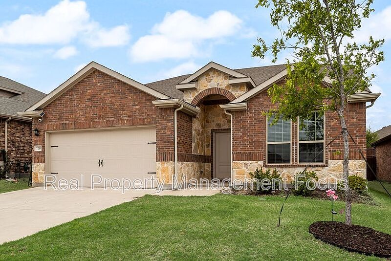 1st image of 7205 Bledington Ln