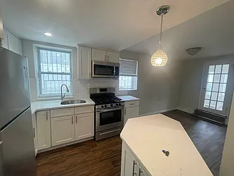 Rented by Metropolis International Realty Inc.