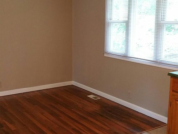 5th image of 4770 N Richardt Ave