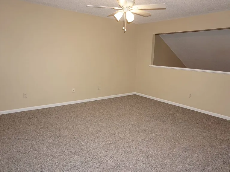 5547 Pinebay Cir N — Photo 11