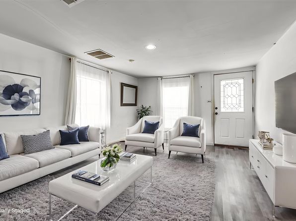 Home for Sale in Dallas TX