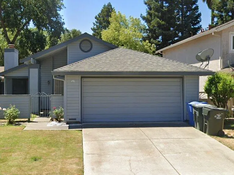 496 Cool Wind Way — Photo 1
