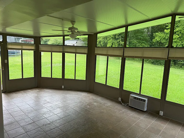 4820 Stagg Rd — Photo 9