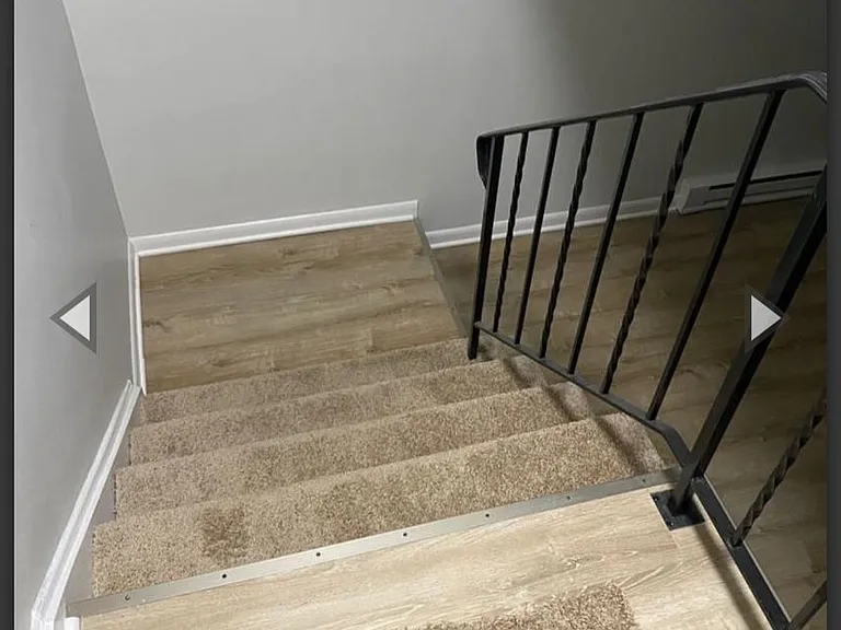 Robin Hood Apartments — Photo 36