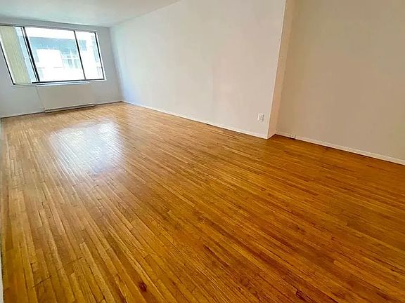 2nd image of 221 E 21st St APT 5C