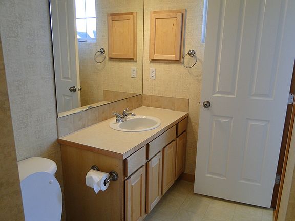 4th image of 808 26th Ave SW