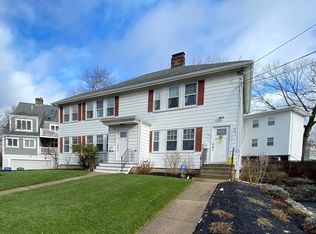 14 Westchester Rd #14, Newton, MA 02458