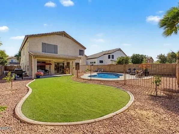 284 W GOLDFINCH Way, Chandler, AZ 85286