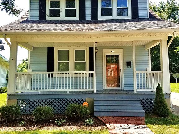 2nd image of 205 Battle Grove Ave