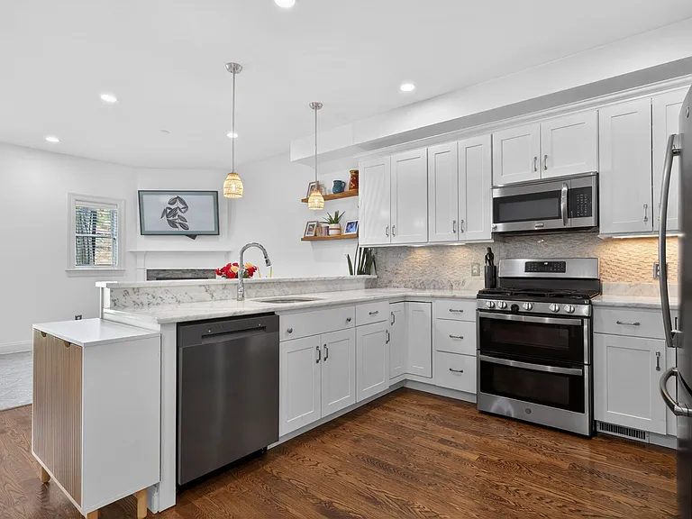 Open Kitchen