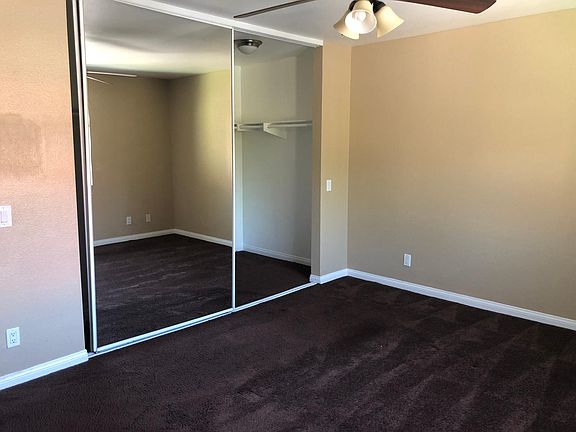 2nd image of 160 Chambers St Unit 13