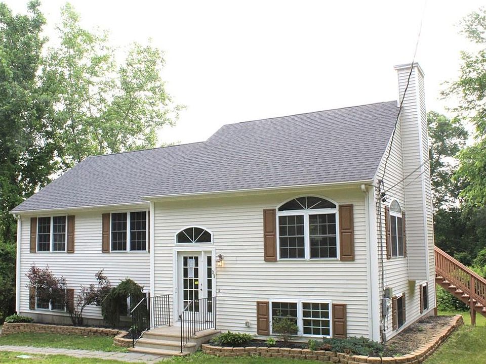 25 Belfield Dr, Johnston, RI 02919 Zillow
