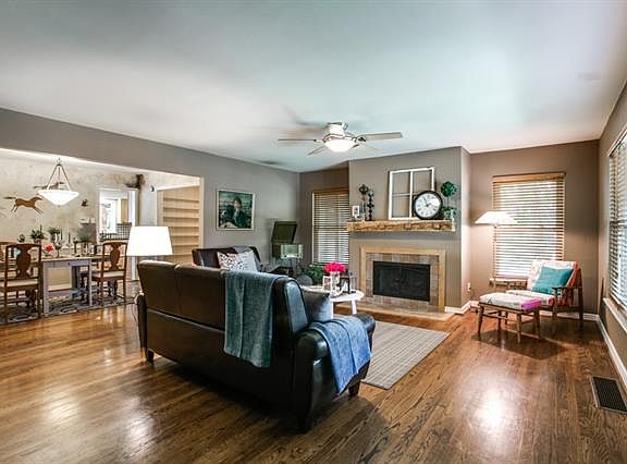 4th image of 9606 Kilarney Dr
