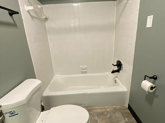 5th image of 816 12th Ave #10