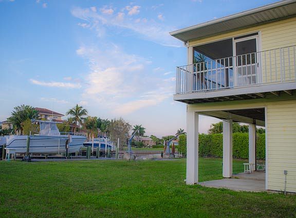 4th image of 257 Egret Ave