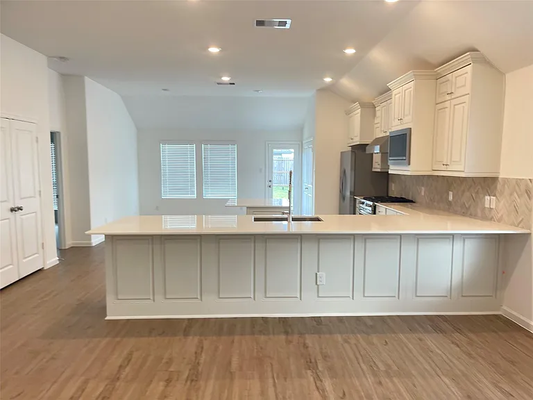 2706 Lemonwood Ln — Photo 11