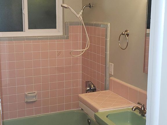 4th image of 3939 Idaho St APT 16