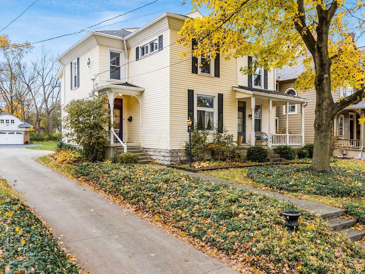 204 W Central Ave, Delaware, OH 43015 Zillow