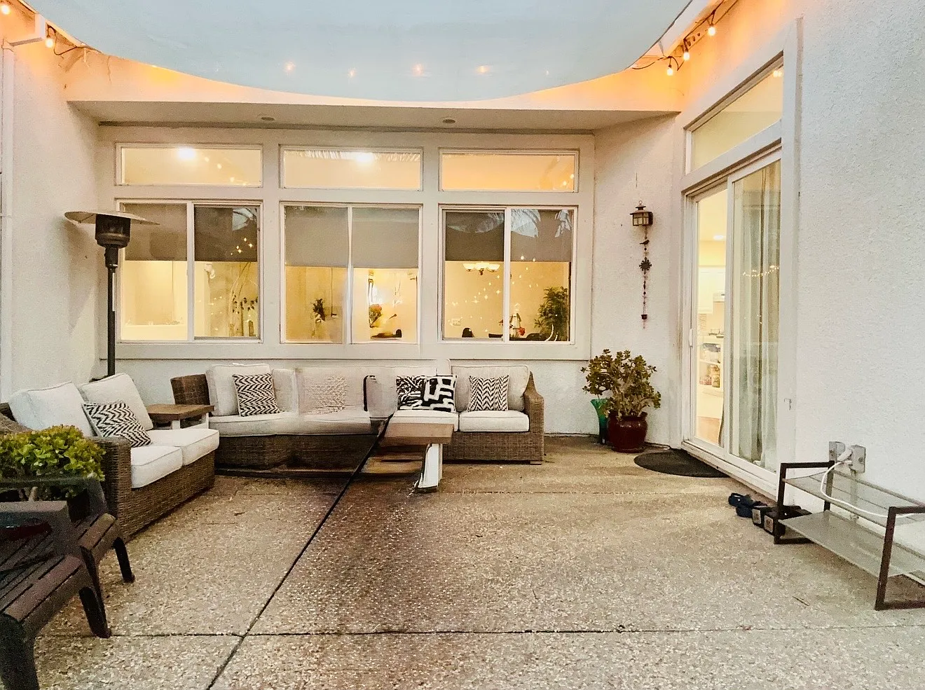 4 bed, 2498 sqft, $6,500 — Photo 4