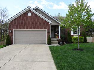 1106 Majestic Woods Dr, La Grange, KY 40031