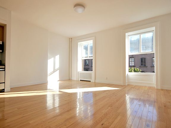 2nd image of 139 Montague St #3A