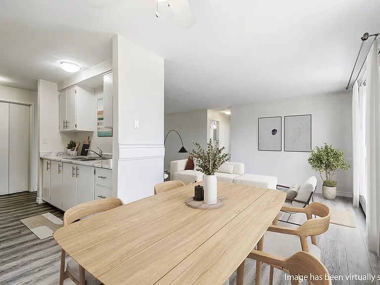 59 Perry St — Photo 18