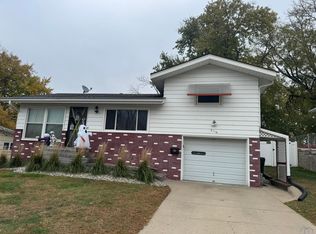 2116 Helmer St, Sioux City, IA 51103