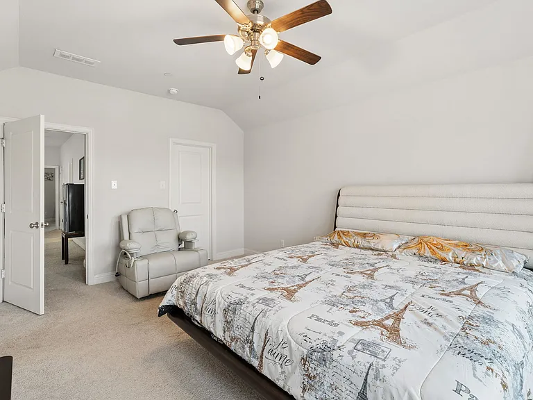 201 Tortugas Dr — Photo 16
