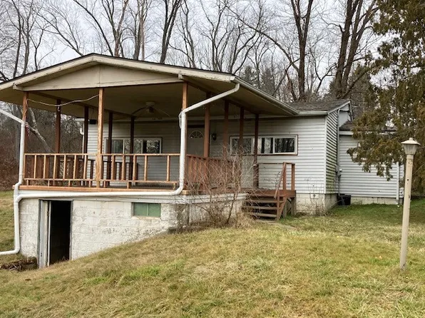 532 Centreville Pike, Slippery Rock, PA 16057