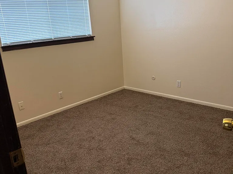 3101 Pennsylvania St NE #8 — Photo 4