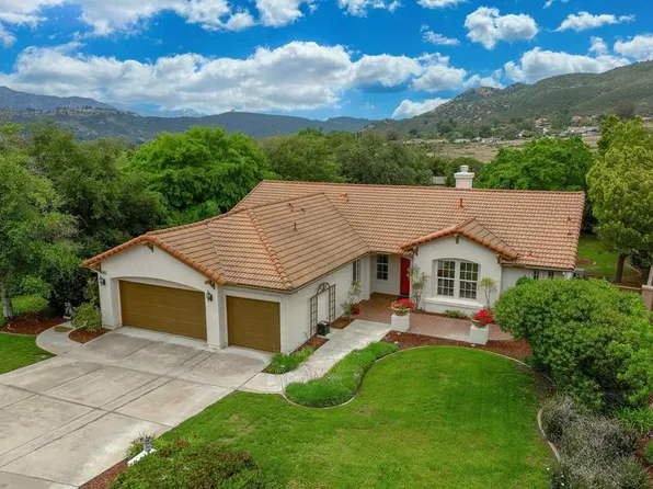 23425 Mountain Peak Rd, Ramona, CA 92065