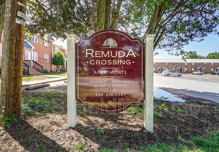 5423-4 Remuda Dr N — Photo 1