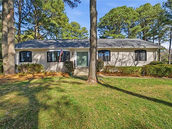 2nd image of 2416 Broad Bay Rd