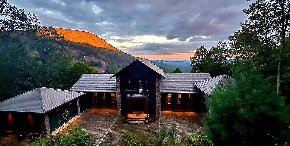 1st image of 138 Dobson Mountain Rd