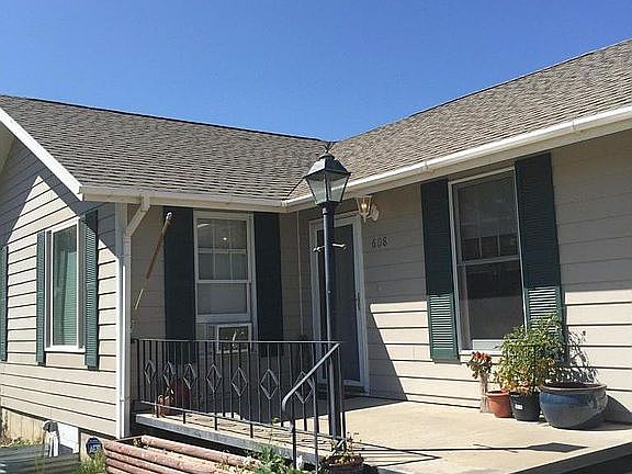 2nd image of 608 41st St N