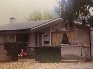 32549 Vandover St, Saint Clair Shores, MI 48082
