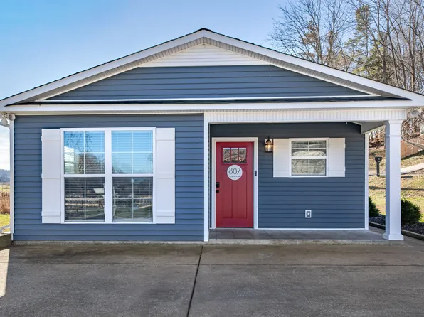 807 Clear Creek Cir, Pulaski, TN 38478