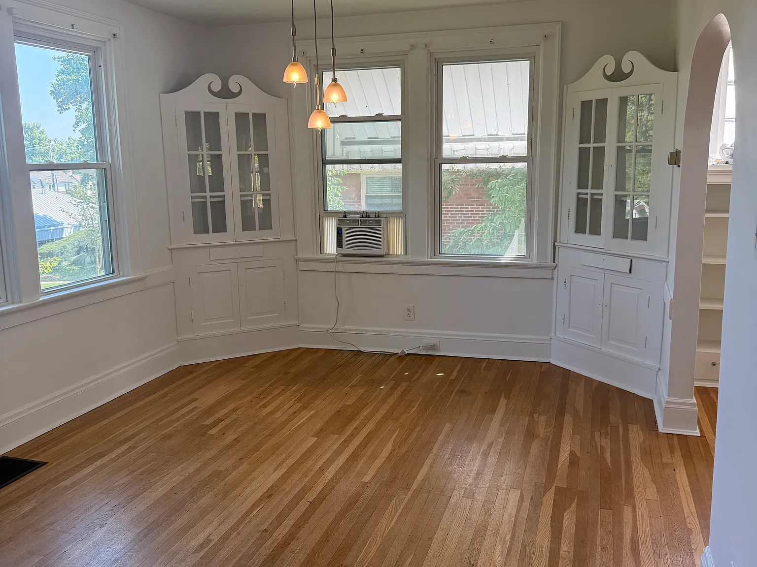 2 bed, 1675 sqft, $2,550 — Photo 3