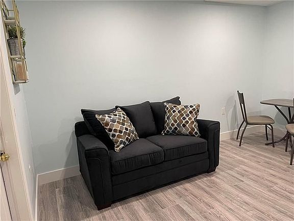 5th image of 1780 SW 22nd St #3