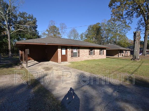 2nd image of 4587 Yvonne Dr