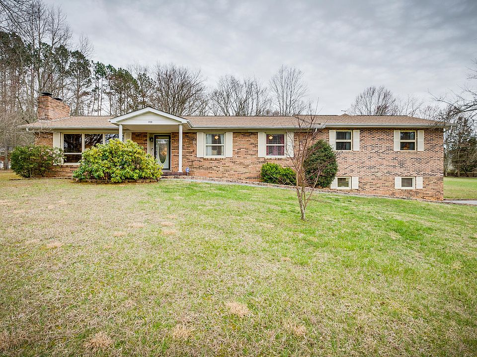 1st image of 988 Valleydale Dr