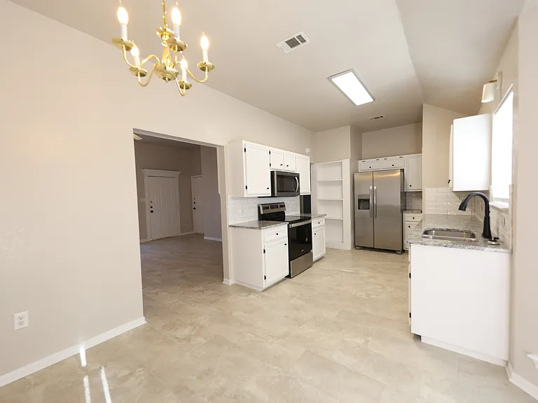 2100 Wheeler Ave — Photo 6