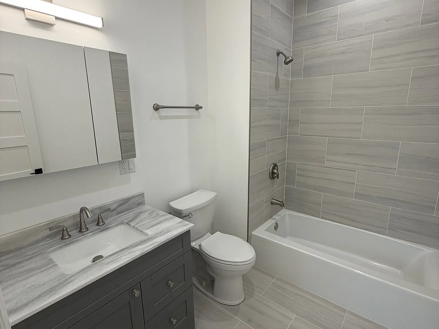 5124 W 23rd St — Photo 4