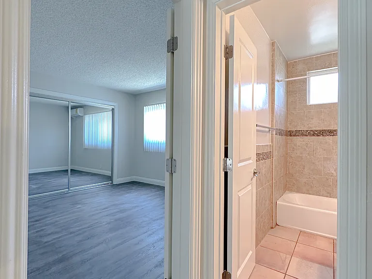 1027 S Atlantic Blvd #9 — Photo 14