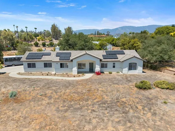 29027 The Yellow Brick Rd, Valley Center, CA 92082
