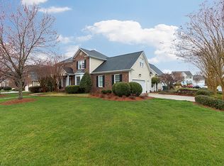 800 Driftwood Dr, Gibsonville, NC 27249