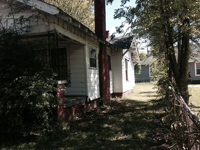 2nd image of 1237 Fulton Ave