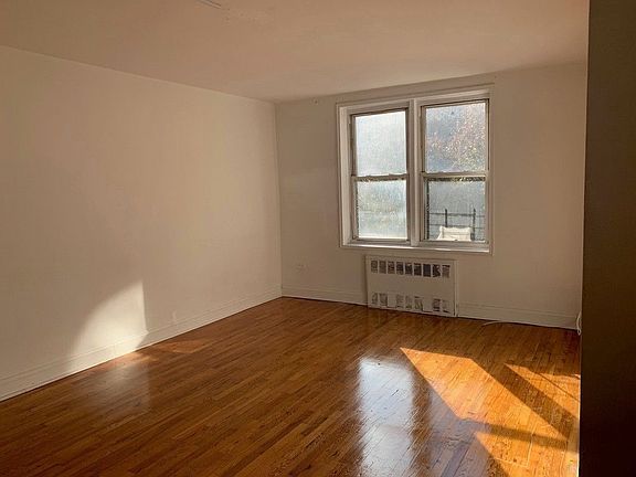 4th image of 62-59 108th St #4T