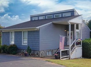 30 Orchard Dr, Inman, SC 29349